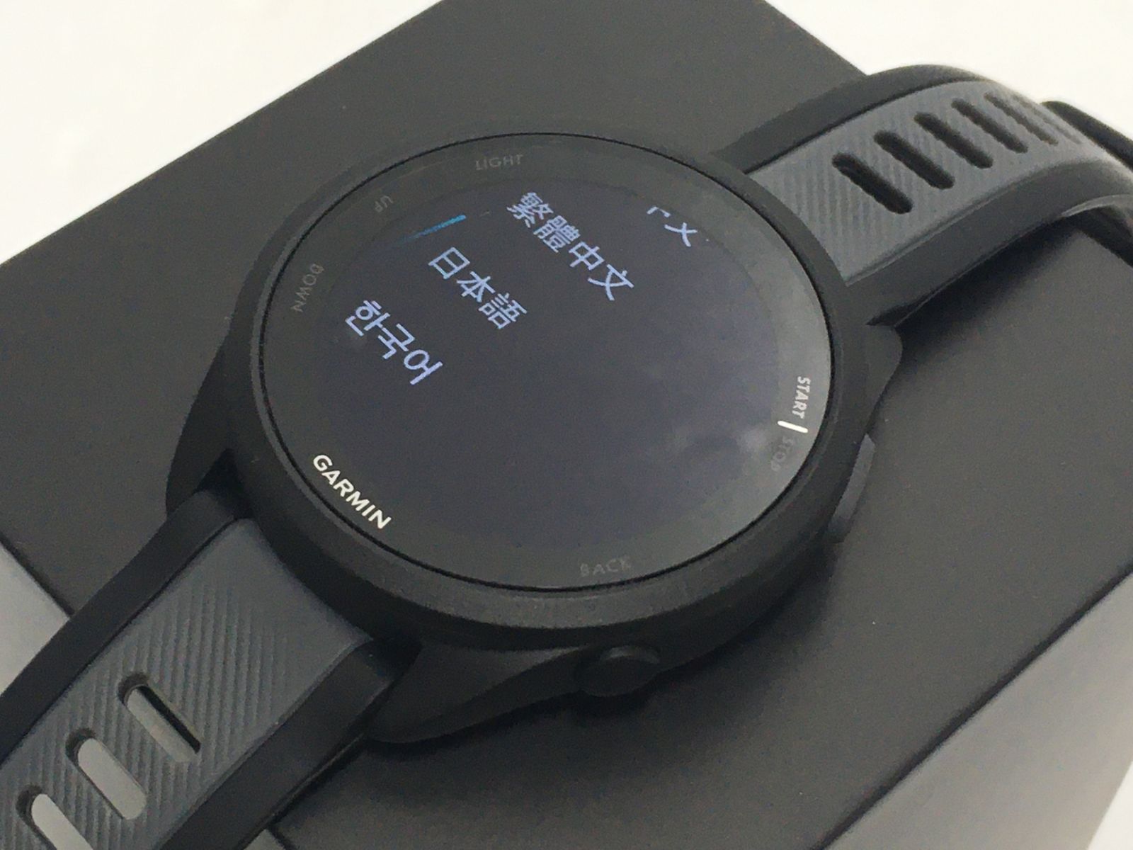 美品！ GARMIN Forerunner 165 Music ブラック 本体 GARMIN