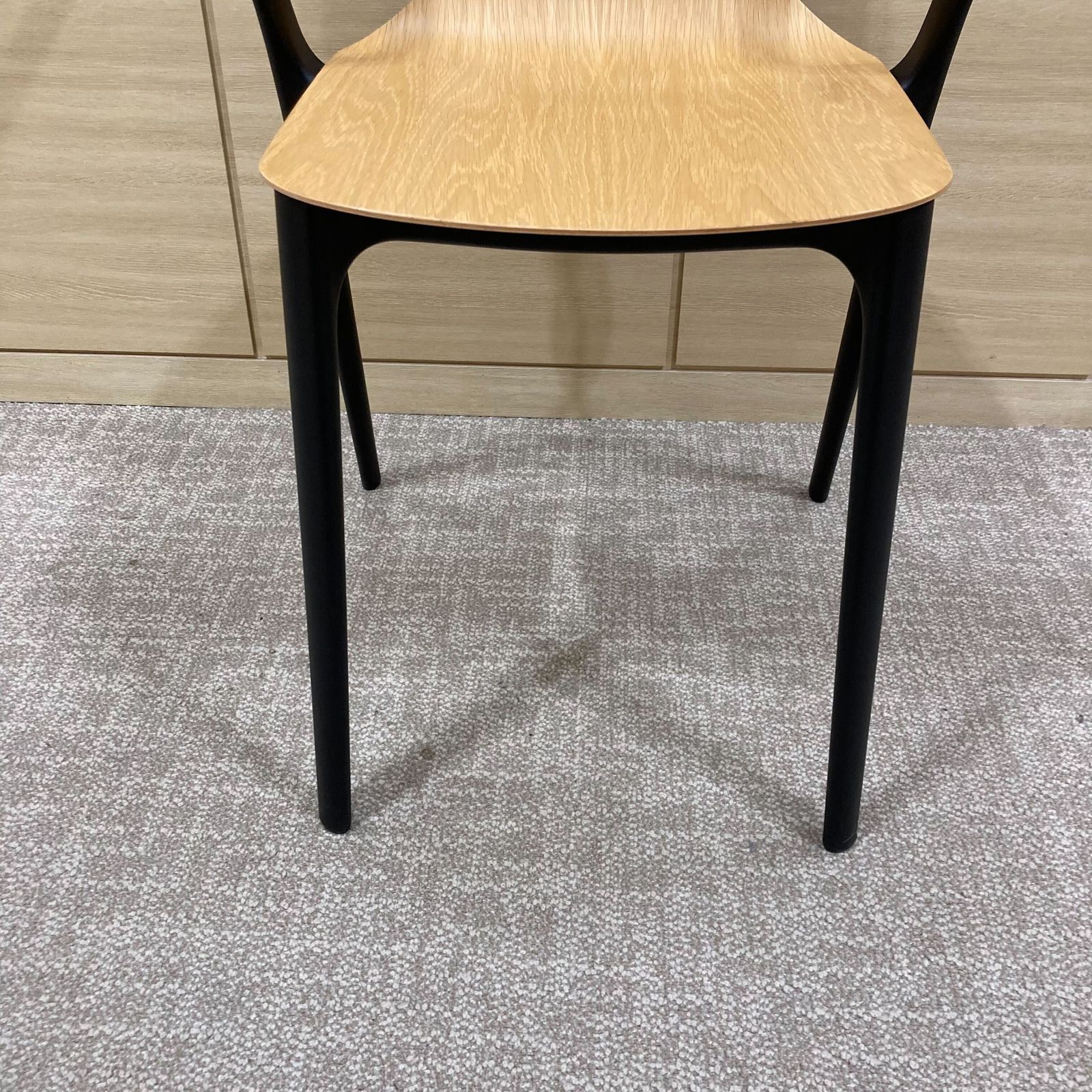 【中古 S(美品)】Belleville Chair (ベルヴィルチェア) /  アームチェア・木目系　ヴィトラ