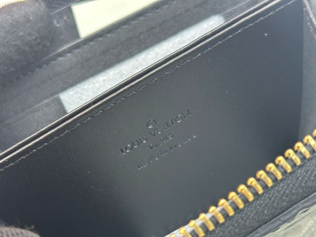 【完売必至】ルイヴィトン ジッピー・コイン パース コンパクト 楽天市場】【新品】 ルイヴィトン コインケース LV × TM