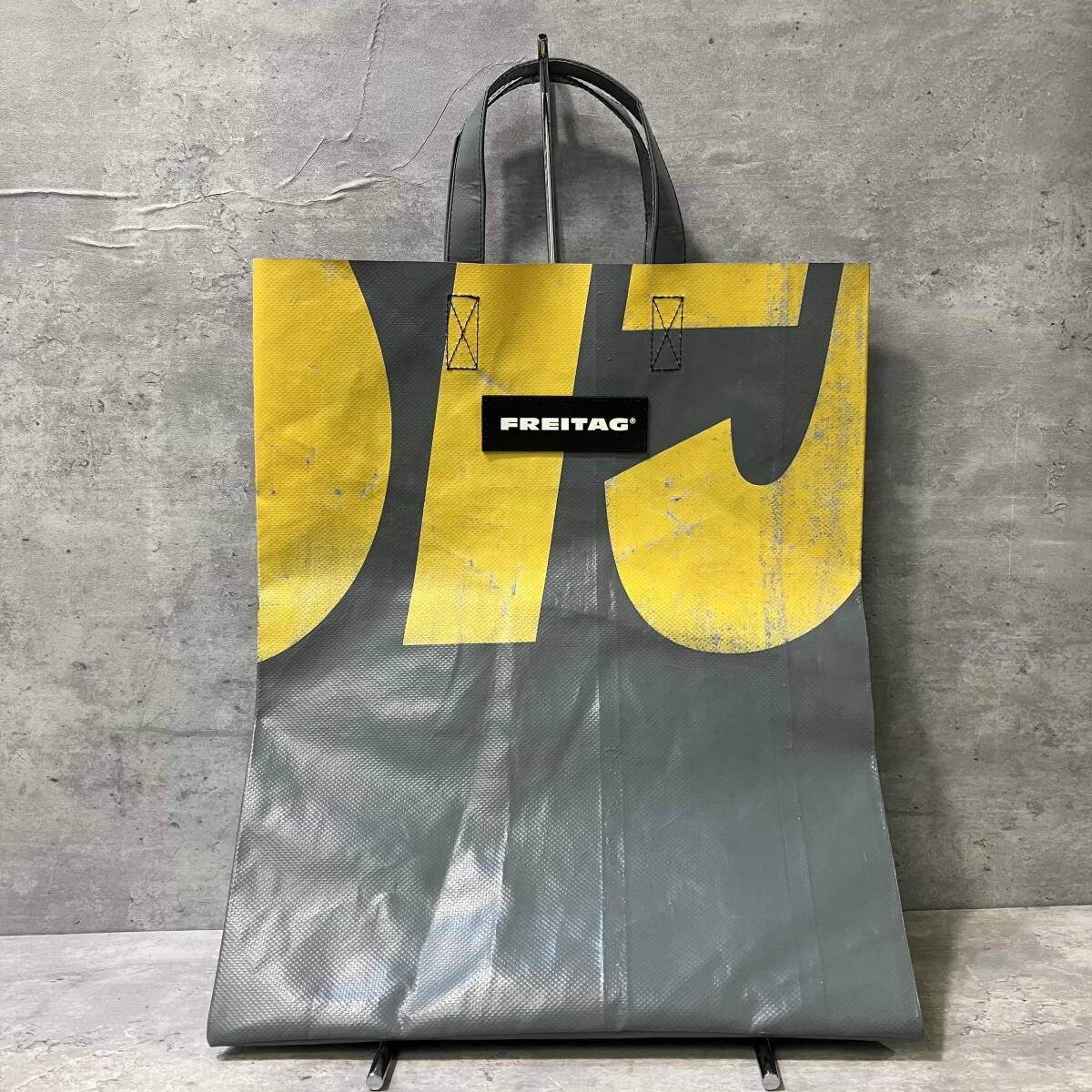 FREITAG メッセンジャーバッグ グレー/イエロー FREITAG フライターグ ショルダーバッグ イエロー
