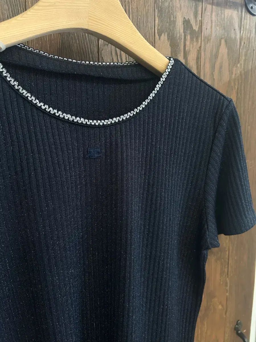 Courreges クレージュ