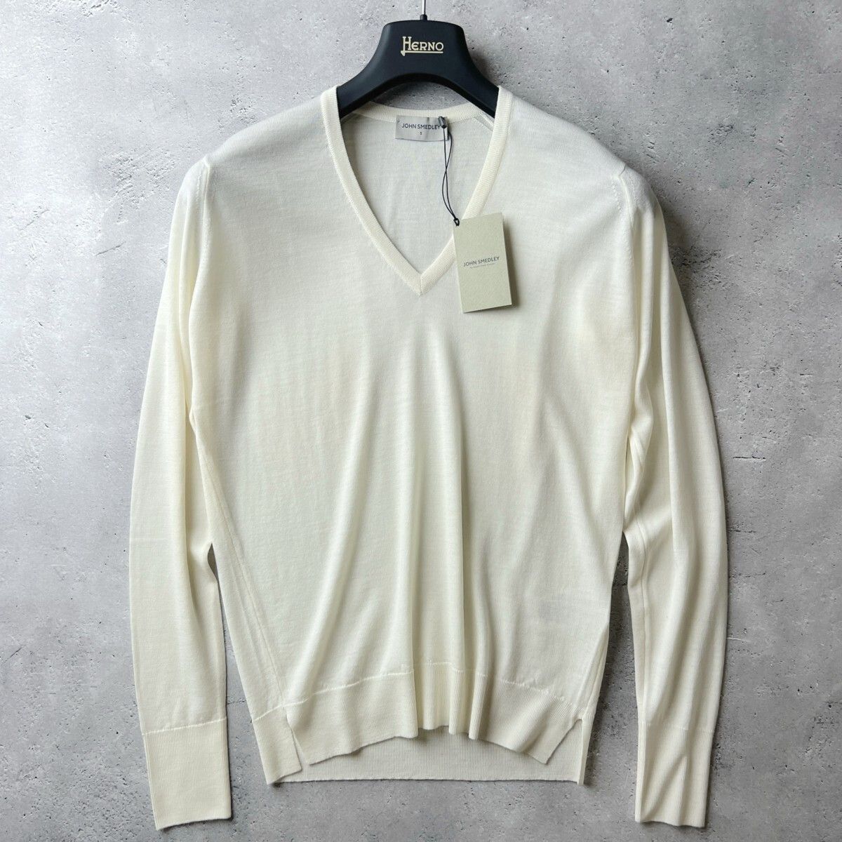 新品 JOHN SMEDLEY ジョンスメドレー PEPIN SWEATER 上質 メリノウール 