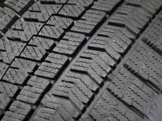 50R18●4本