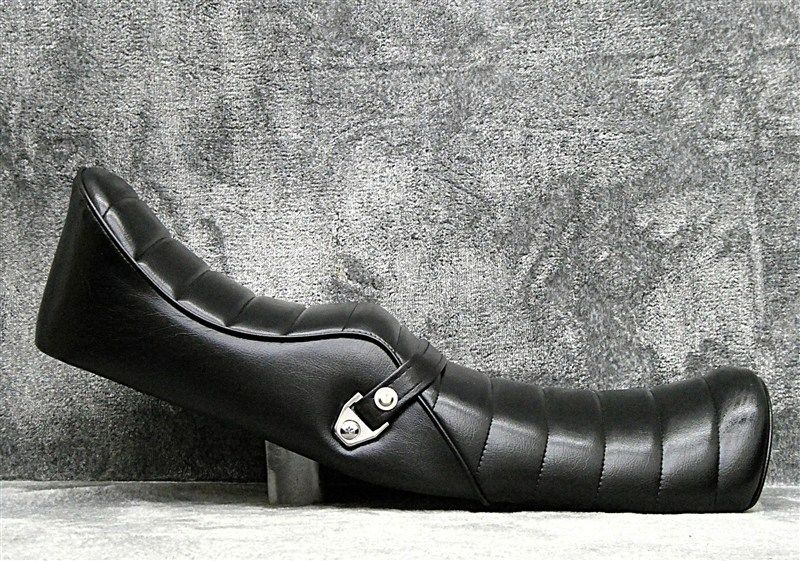 黒皮 タックロールシート|チョビ三CB400four