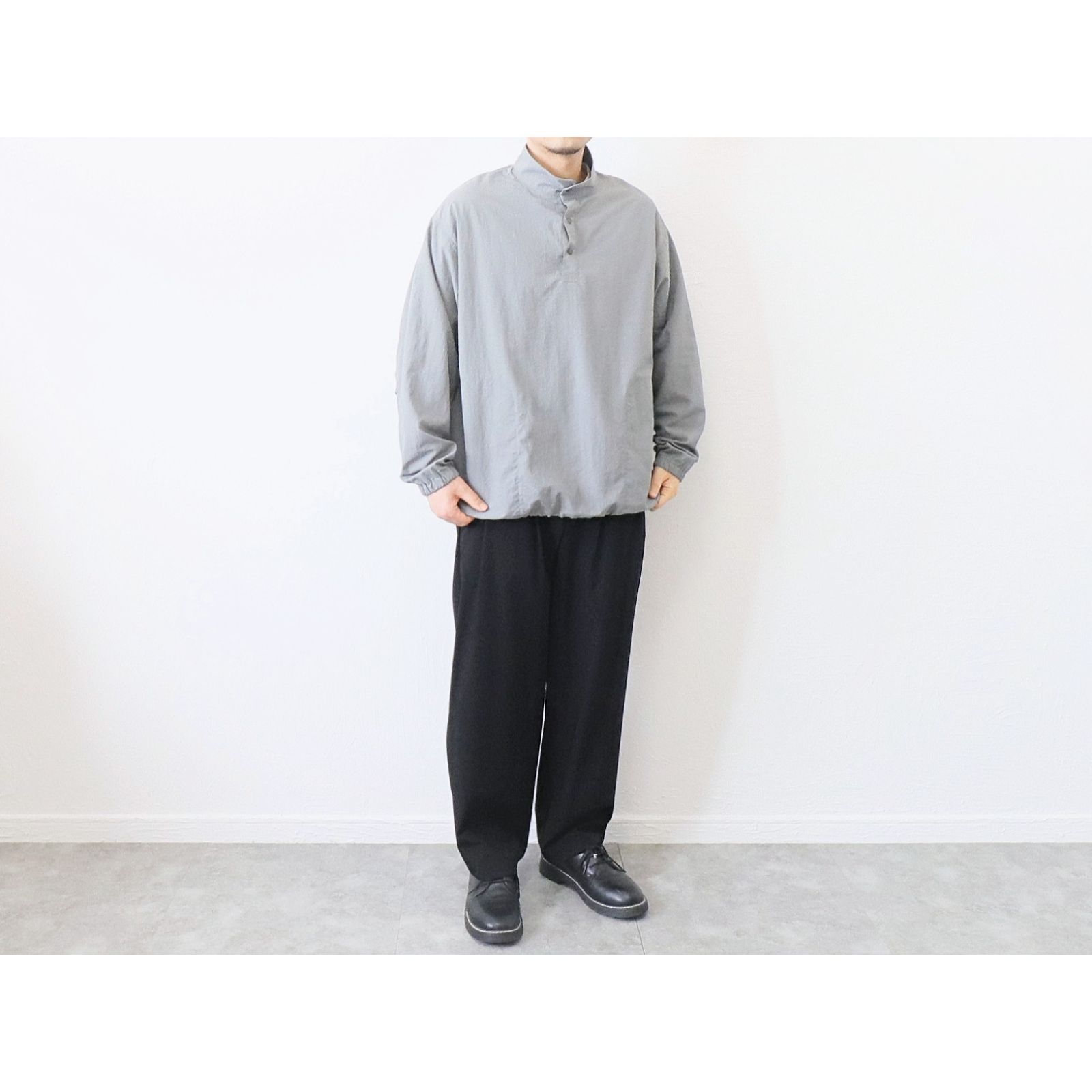 マニュアルアルファベット ライトシェル スナップティー ベージュ グレー セット MANUAL ALPHABET / LIGHT SHELL SNAP TEE - GREY マニュアル