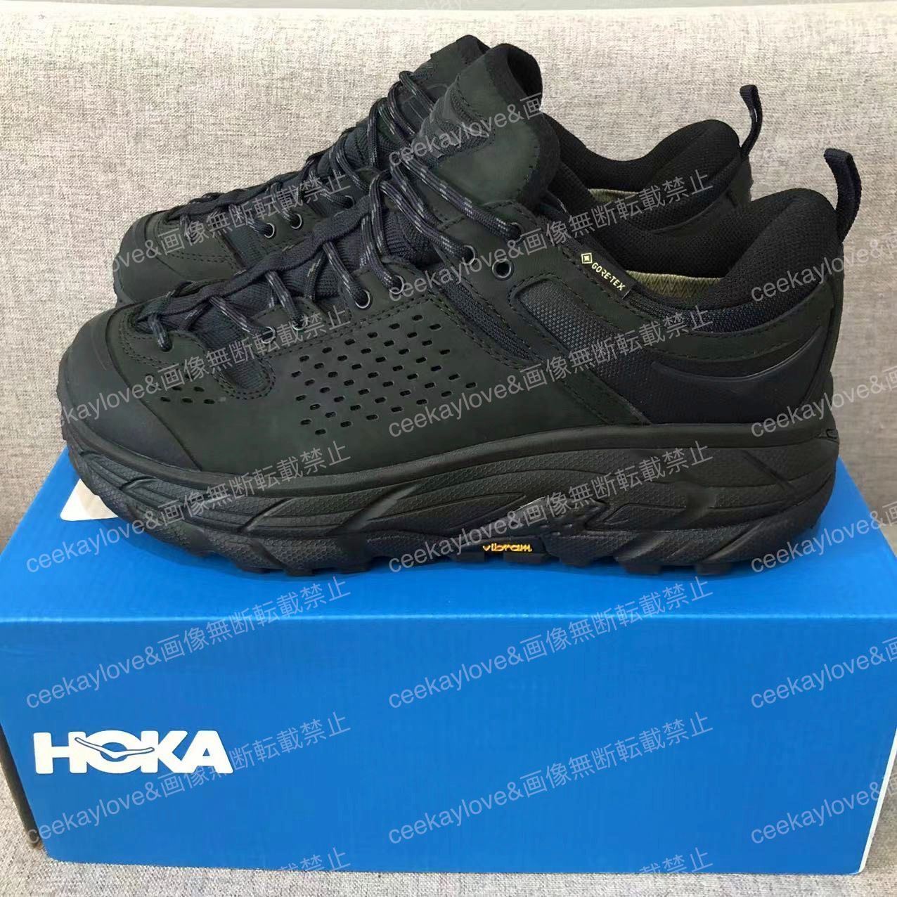 HOKA ONE ONE 防水スニーカー TOR ULTRA LOW GORE-TEX トゥ ウルトラ ロー ゴアテックス ランニングシューズ け ブラック サイズ選択