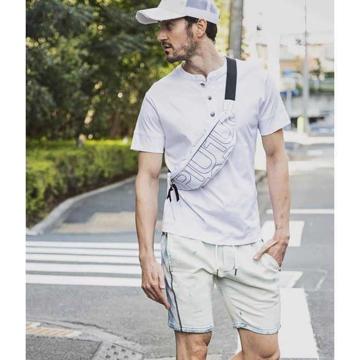 【新品】1PIU1UGUALE3 RELAX　ブリーチジョグハーフ P【XXL】 1PIU1UGUALE3 RELAX ブリーチジョグハーフパンツ メンズ - メルカリ