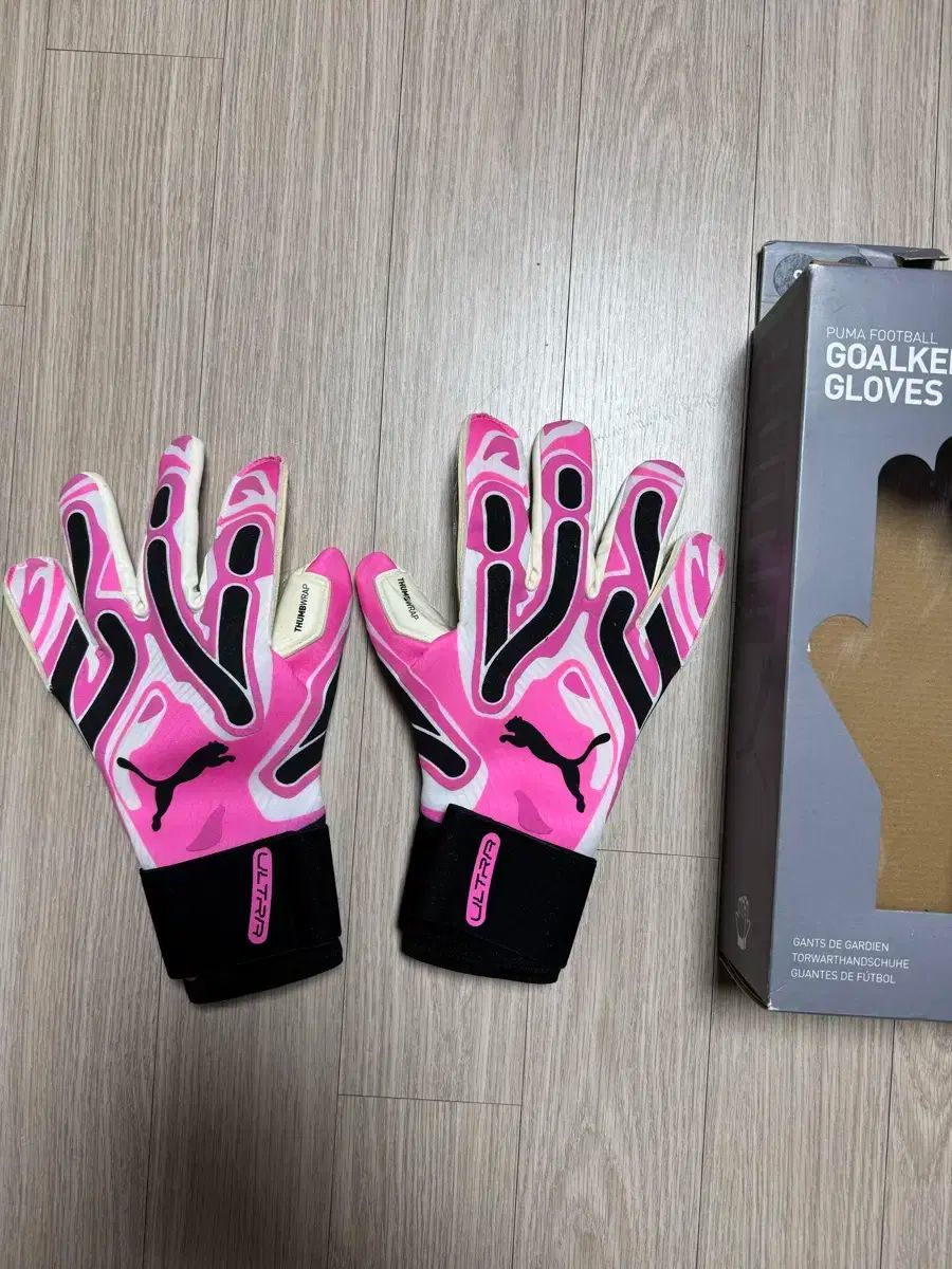 Yahoo!オークション -「quadra red zone」の落札相場・落札価格 QUADRA