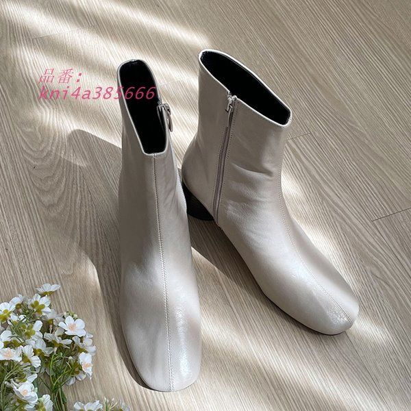 ショートブーツ