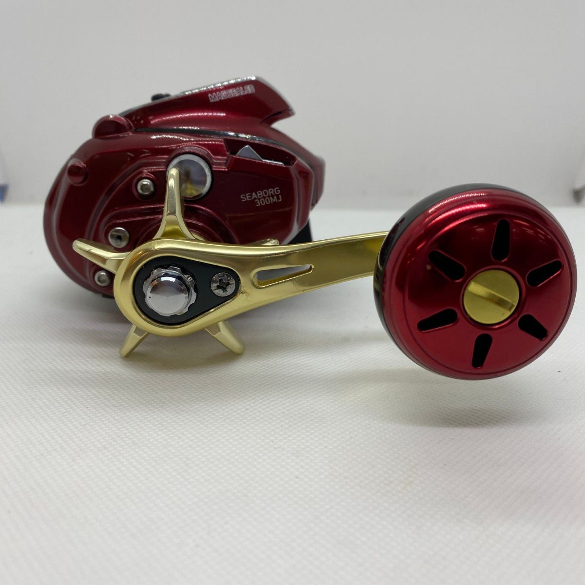 ΨΨDAIWA ダイワ 電動リール 16シーボーグ300MJ コード付 801465