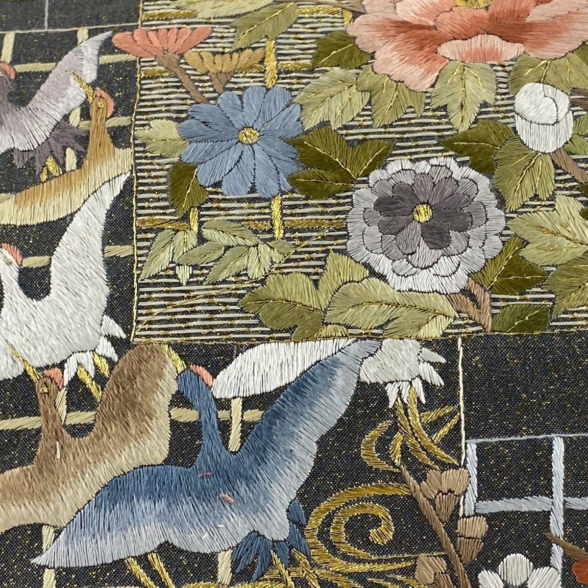 袋帯 美品 逸品 牡丹 鶴 刺繍 金糸 青灰色 六通 正絹 【中古
