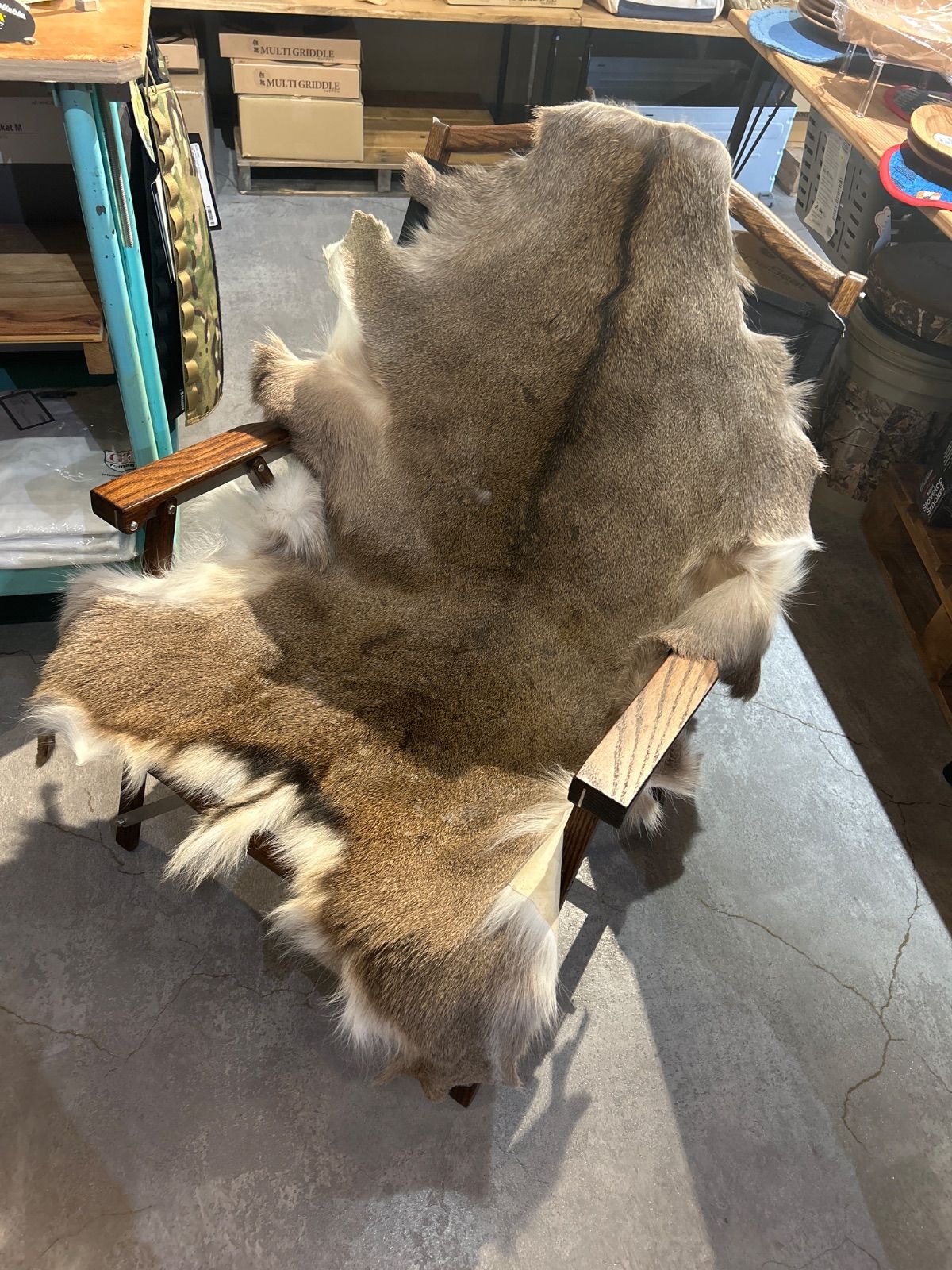 鹿 毛皮 ラグ 敷物 マット 鹿 の 毛皮