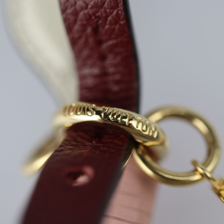 LOUIS VUITTON ルイ ヴィトン ビジュー サック・タッセル キーホルダー
