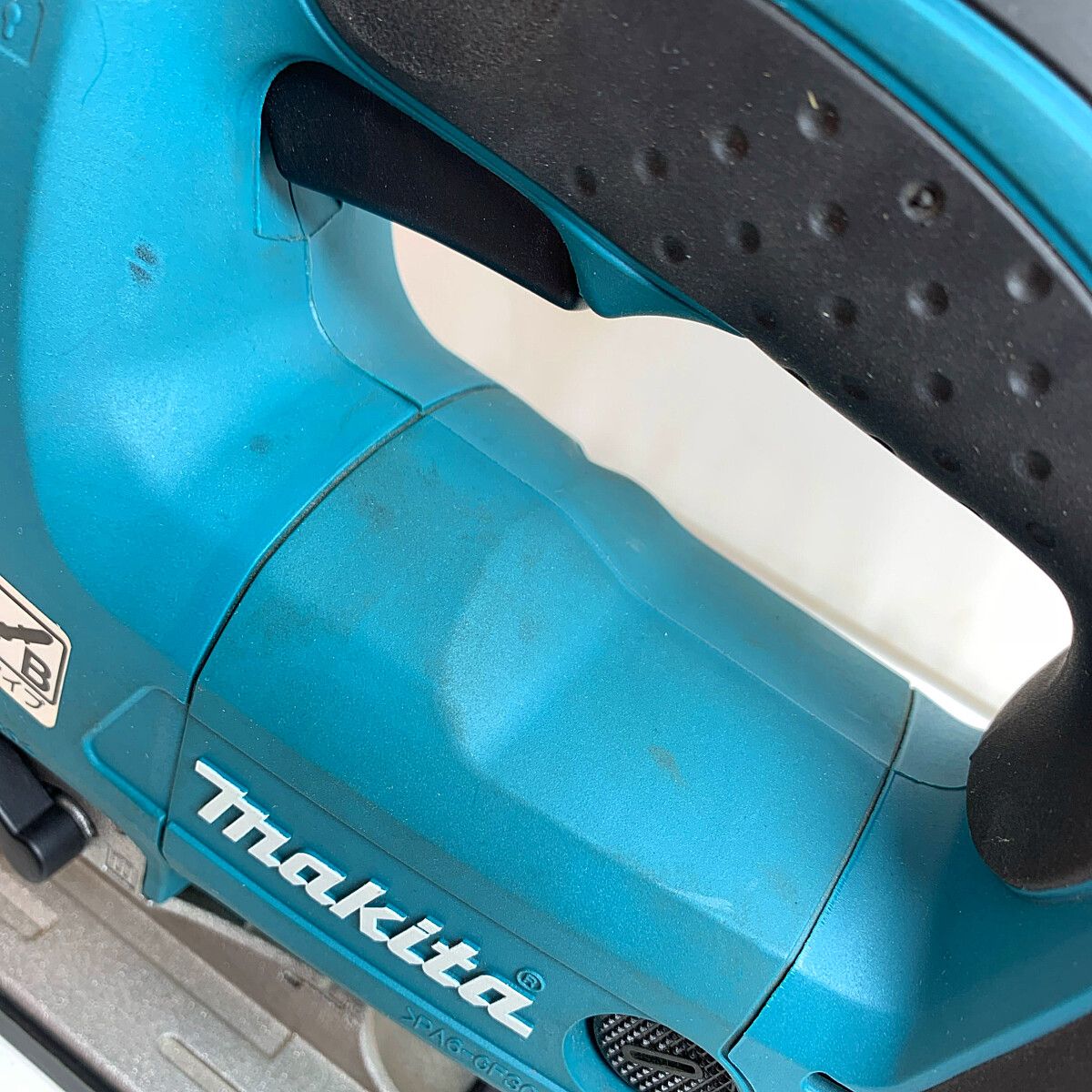 ♭♭MAKITA マキタ 充電式ジグソー JV140D ケース付 - メルカリ