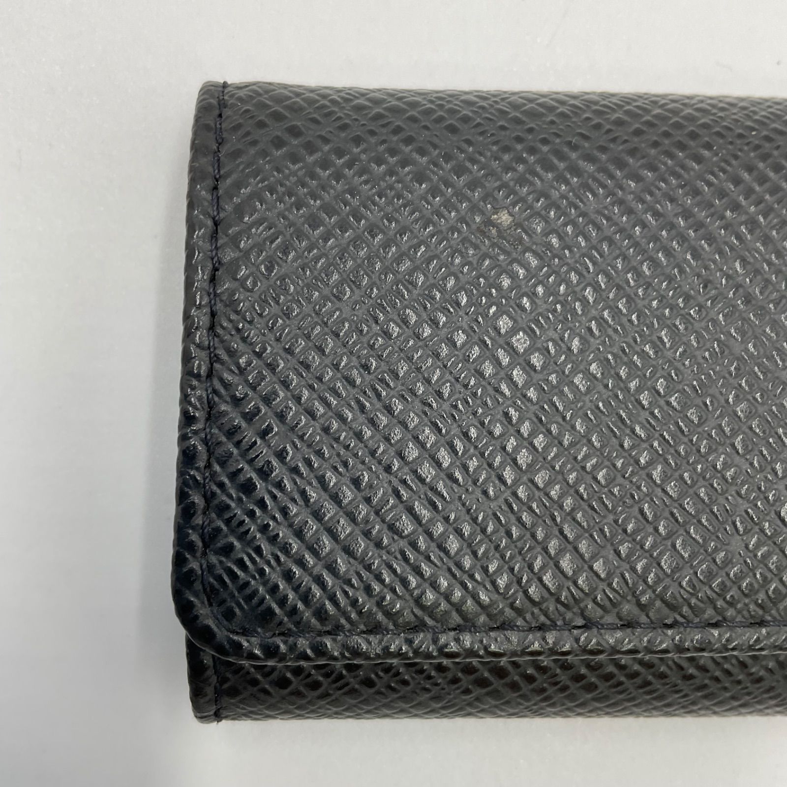 ルイヴィトン　タイガ（ブラック）　4連キーケース LOUIS VUITTON ルイヴィトン タイガ キーケース 4連 ブラック