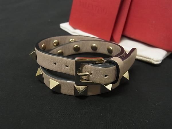 極美品VALENTINO GARAVANI ロックスタッズ レザー ブレスレット VALENTINO - 美品 ヴァレンティノ ロックスタッズ ブレスレット