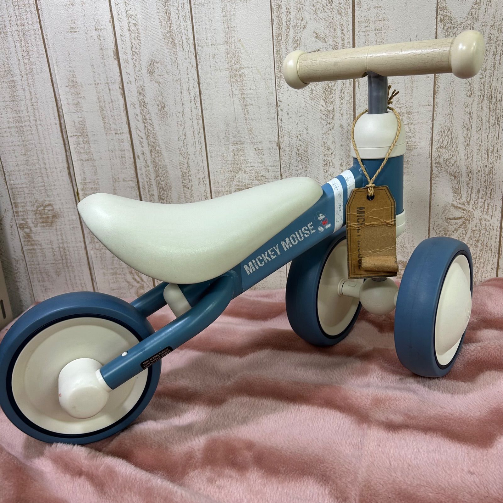 【新品未使用】Disney D-bike mini ミッキーマウス 三輪車 Amazon.co.jp: D-bike mini Disney : おもちゃ