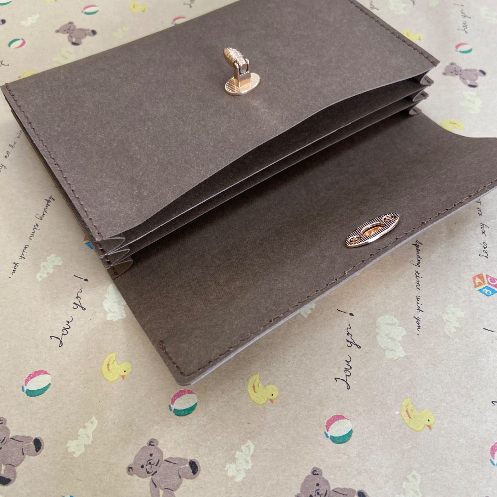 コラージュ素材入れ 蛇腹ポーチ レザーケース 素材入り レザー ロココ