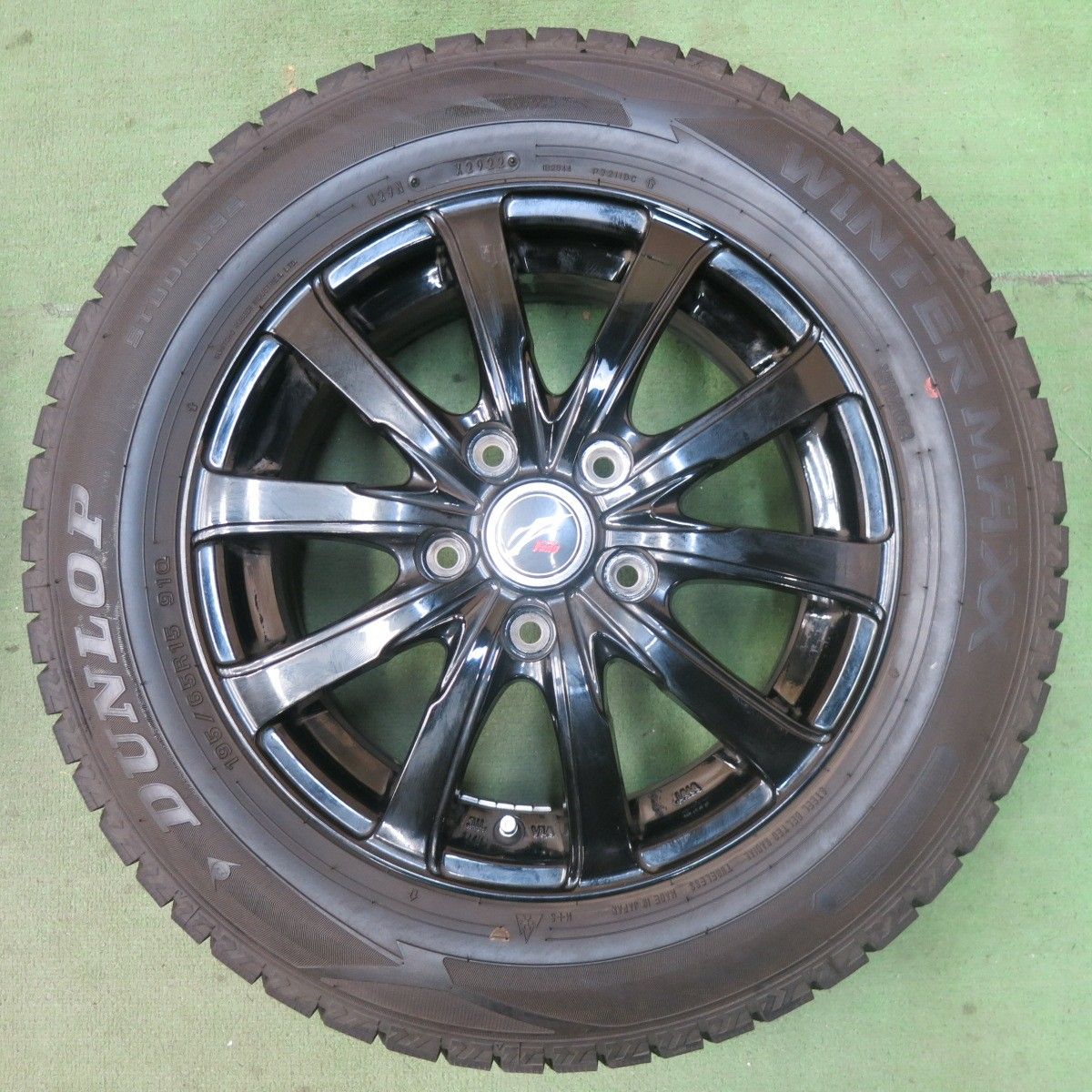 バリ溝 22年 キレイ 9.5分 スタッドレス 195 65R15 ダンロップ ウインターマックス WM02 Fang ファング 15インチ PCD114.3 5H 5092903SKス FFCRYSTALESIA_COM
