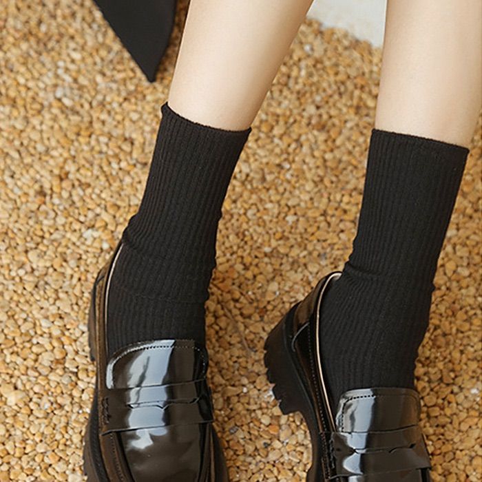 ロゴ入りリブ編みソックス（黒・白）2足セット ロゴ入りリブ編み