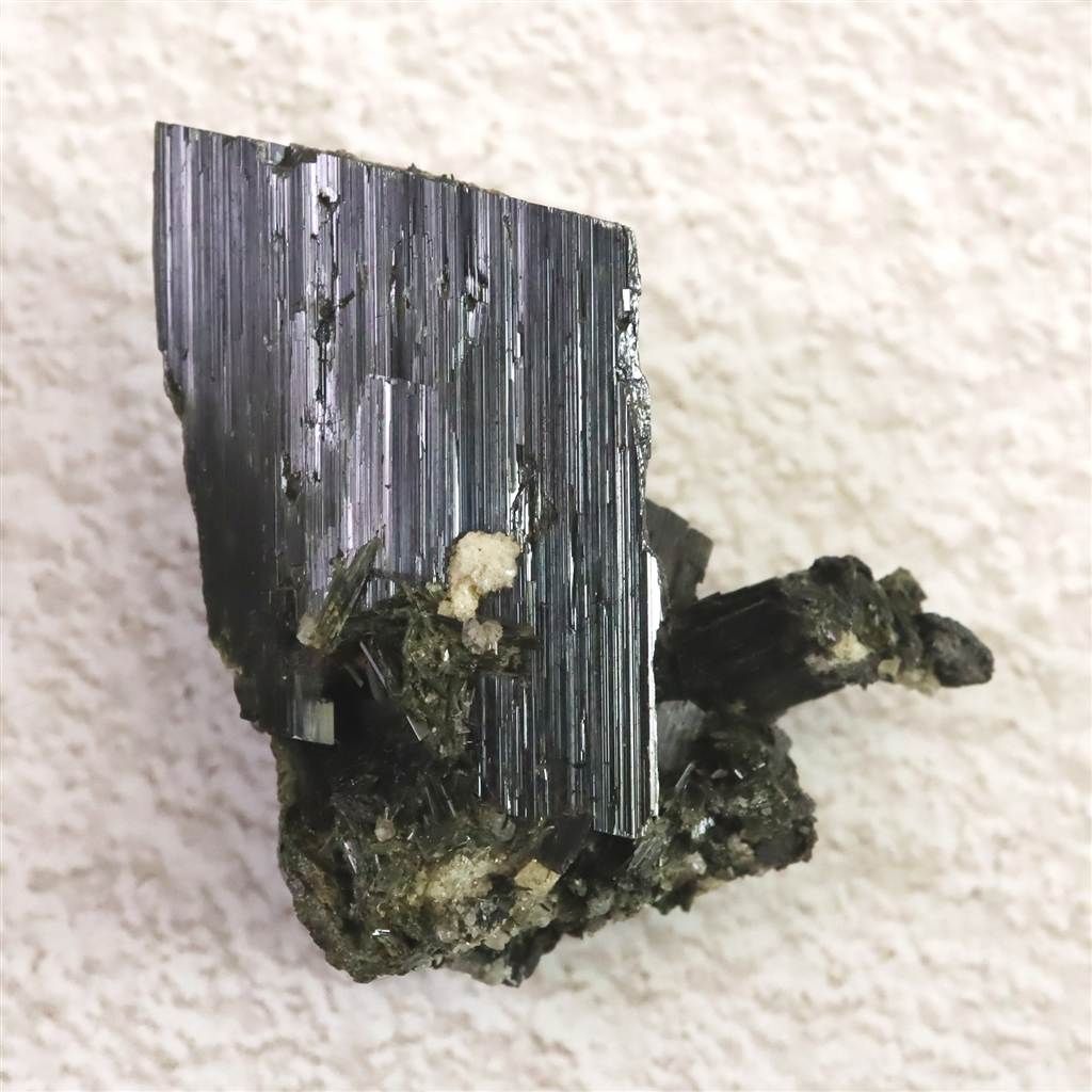 ザギマウンテン産 29mmエジリン輝石 8.68g 榎本通商14967