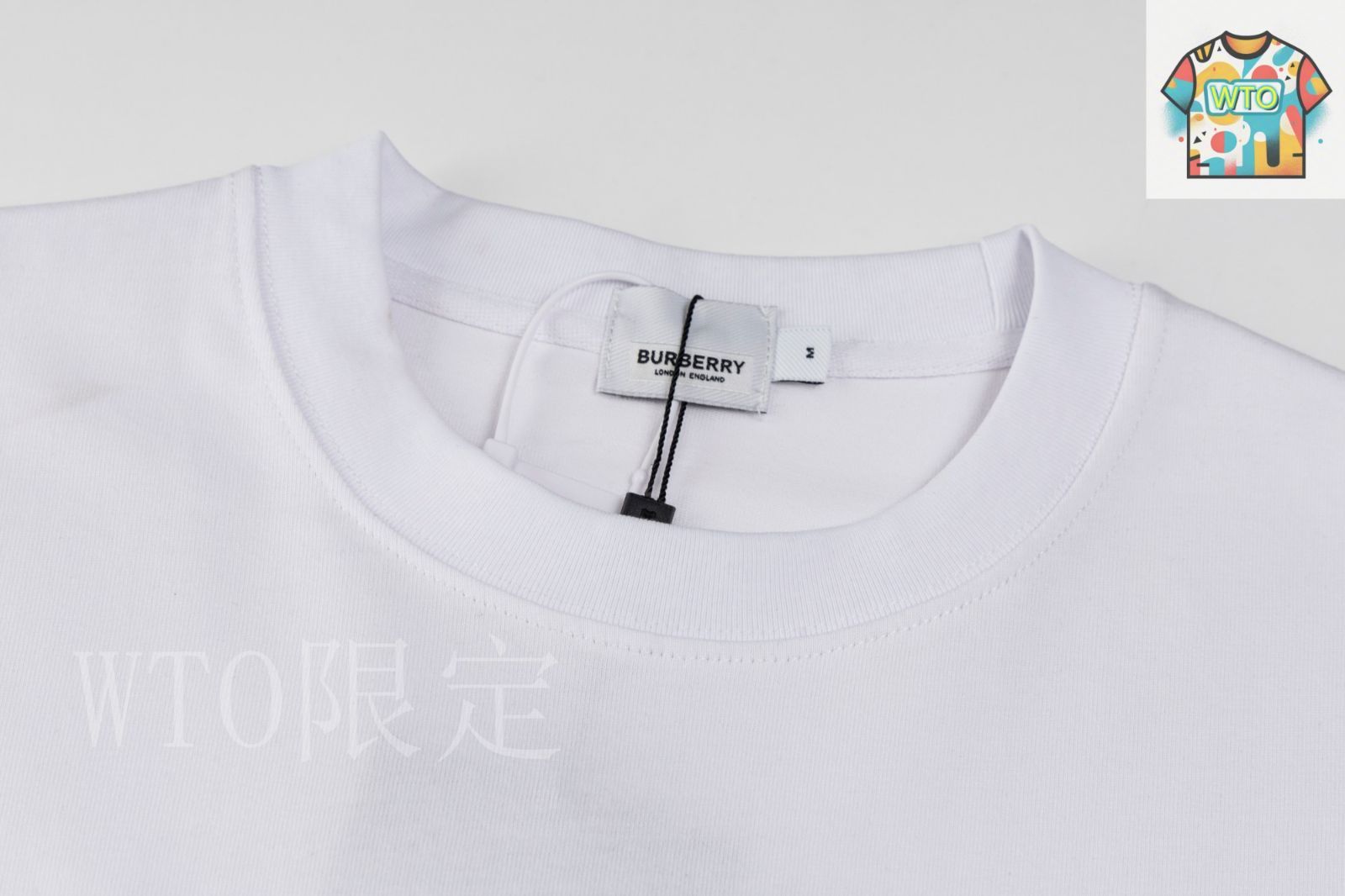 今日特価】BURBERRY 25SS 刺繍ロゴ T シャツ-2 - メルカリ