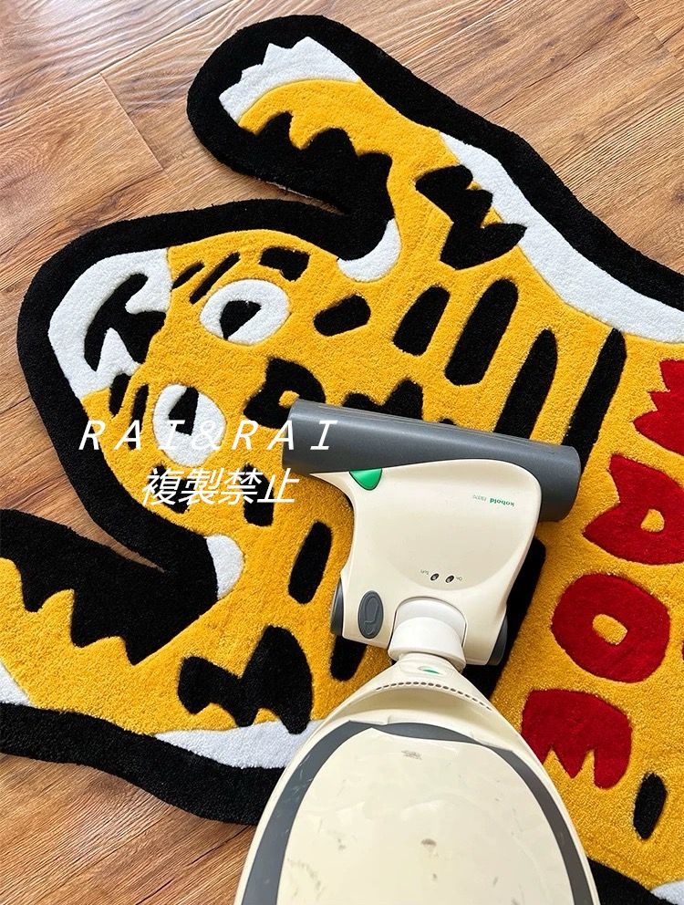 HUMAN MADE CUSHION KAWS #2 クッション HUMAN MADE CUSHION KAWS #2