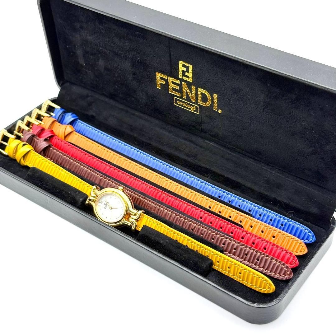 A031【箱入り・フルセット】FENDI 640L カメレオン レディースウォッチ