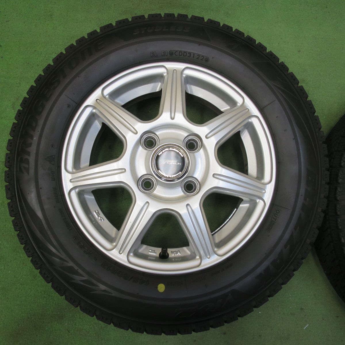 22年 スタッドレス