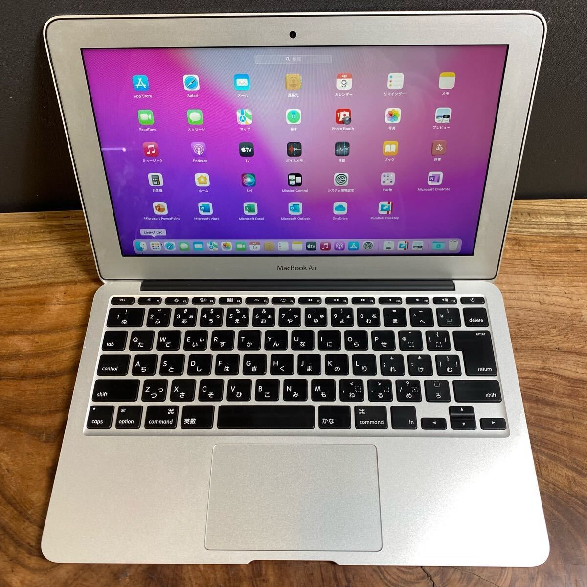 レア品！最上位］Apple MacBook Air 11inch 2015/Core i7 2.2GHz/8GB