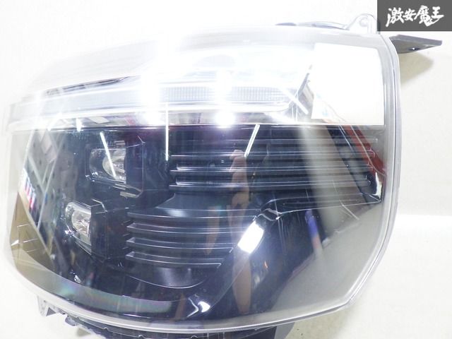 JF5 NBOXカスタム 右ヘッドライト　STANLEY W6712 美品！ N-BOX N−BOX 6BA-JF5 左ヘッドランプ 33150-32R-J03 357674