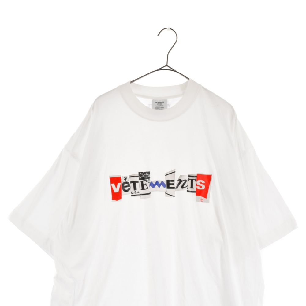 VETEMENTS(ヴェトモン)のロゴ T シャツ（ホワイト）-