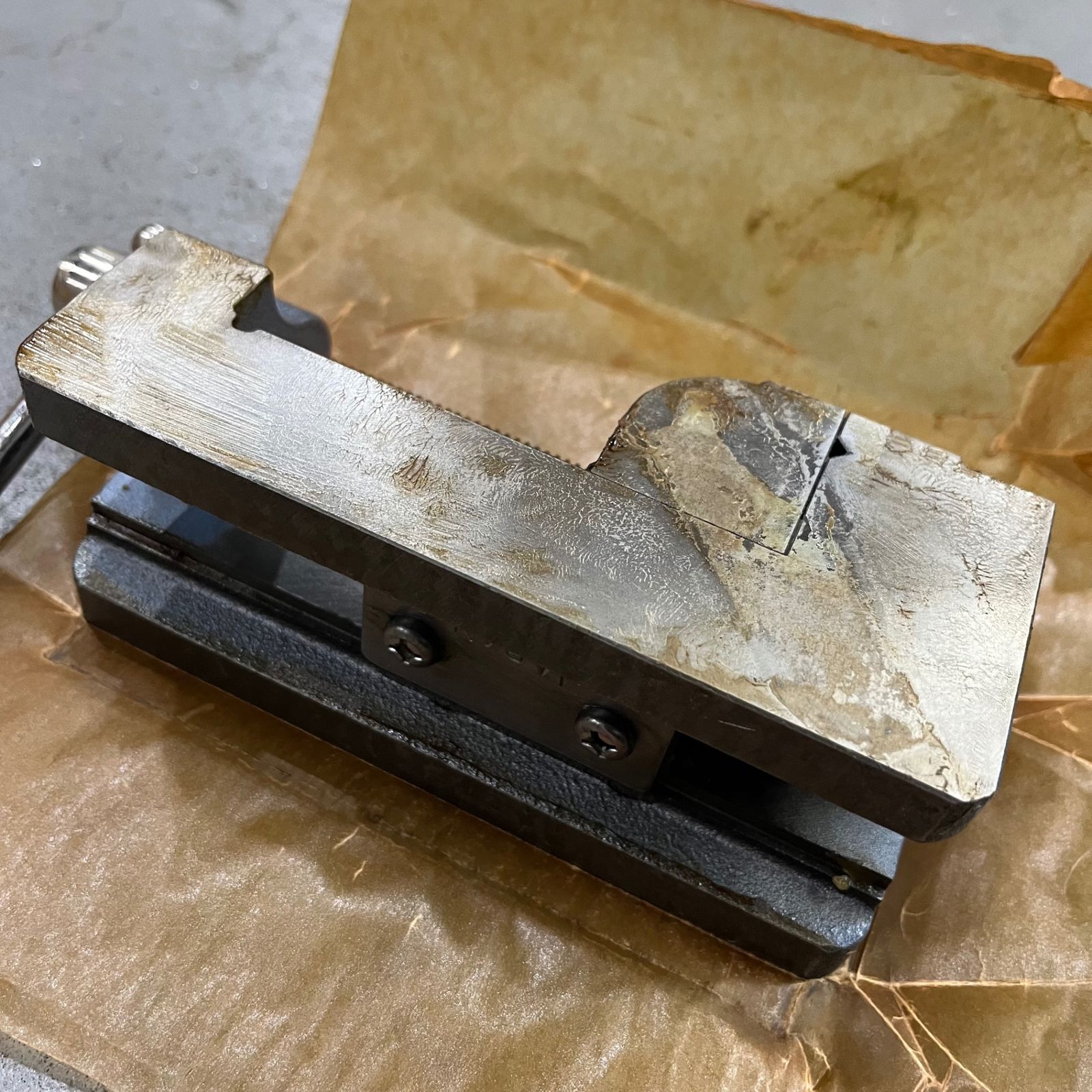 ナベヤ(NABAYA) ERON 精密小型ボール盤バイス ヤンキーバイス ナベヤ(NABAYA) ERON 精密小型ボール盤バイス ヤンキーバイス