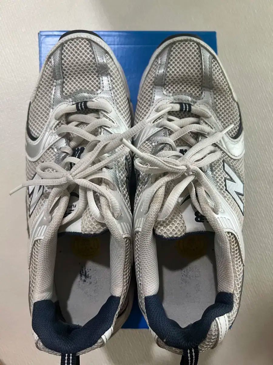 New Balance(ニューバランス) 530 白 265 - メルカリ