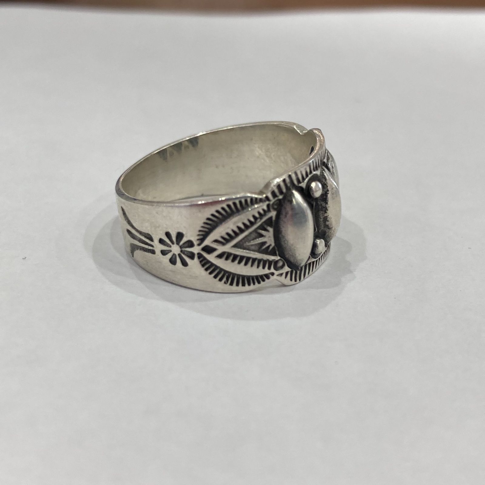 未使用 coty navajo silver ring ナバホ リング 19号 シルバー