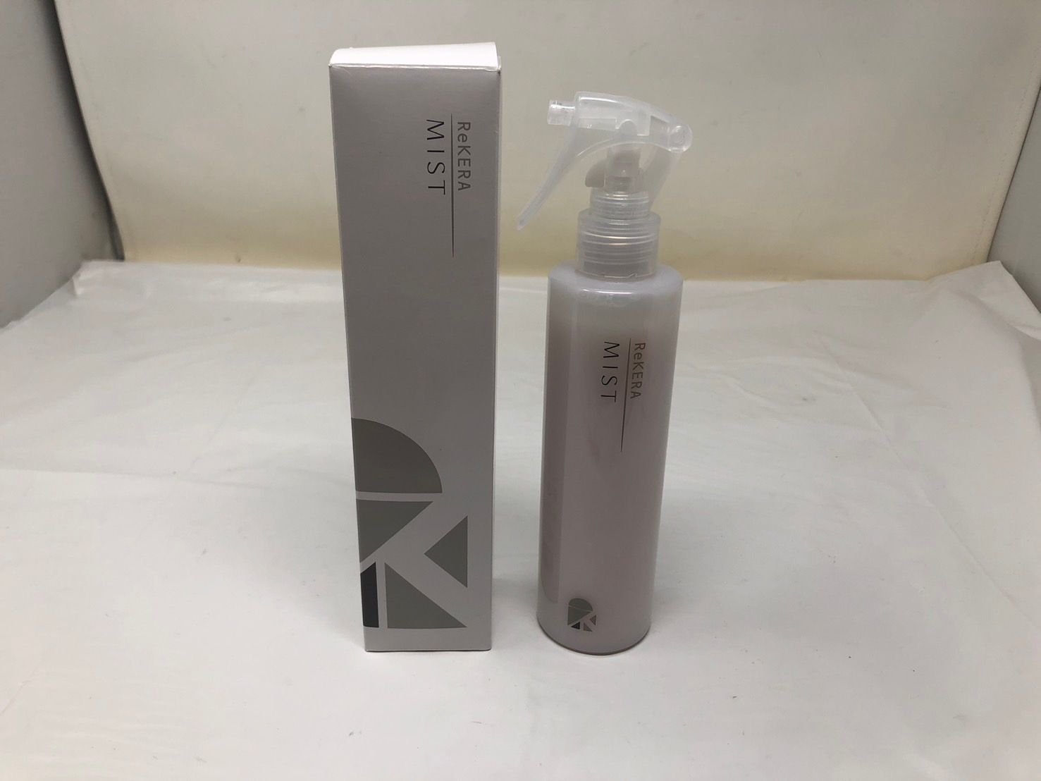 未使用　箱開封品　ReKERA　ヘアトリートメント　リケラミスト　200ml　ヘアケア15729