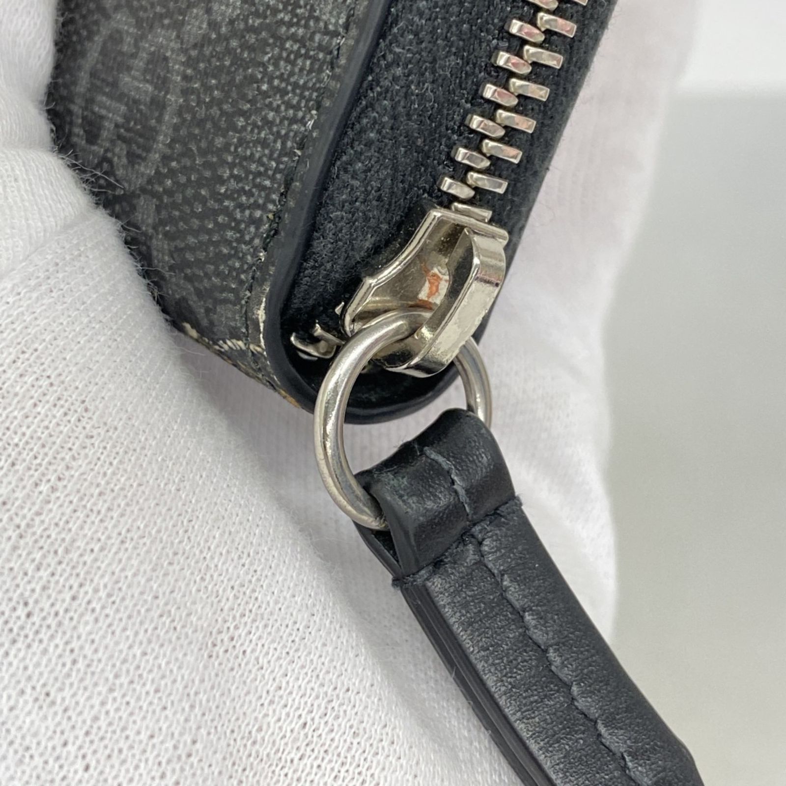 Gucci グッチ
