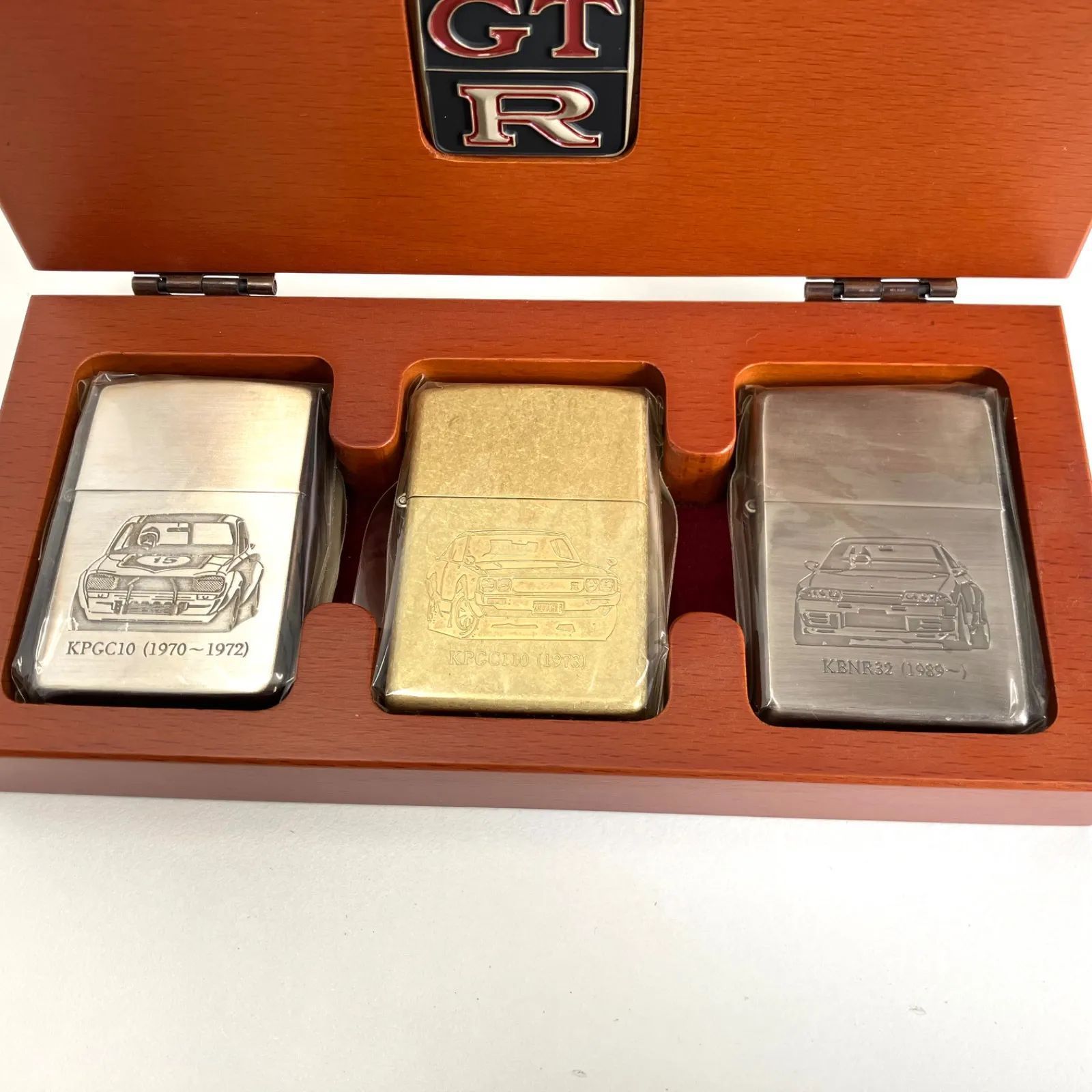 627853】 Zippo ライター 3点セット 日産 SKYLINE GTR HISTORY (Since 