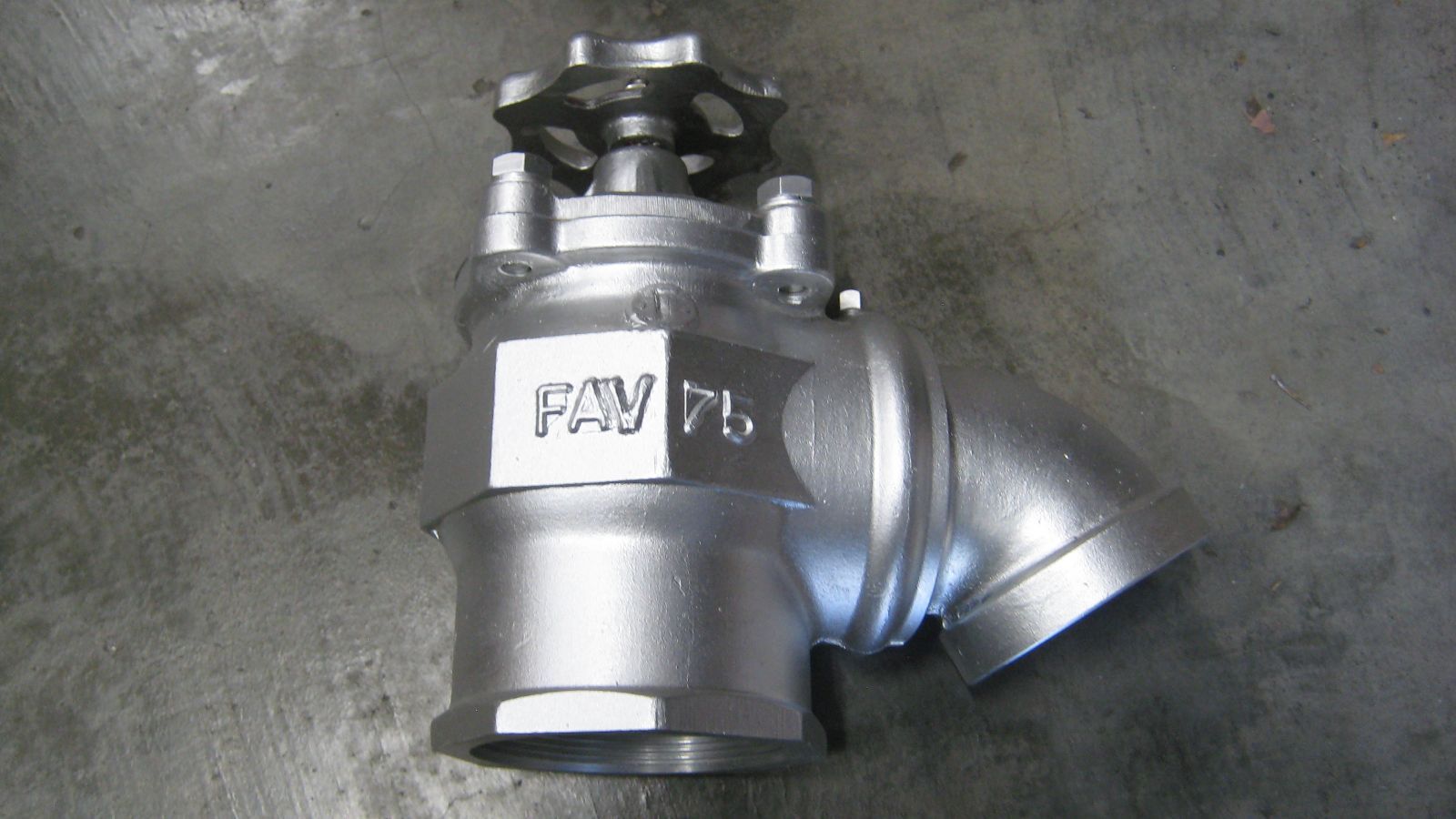 丸島産業 フリーアングルバルブ 75A