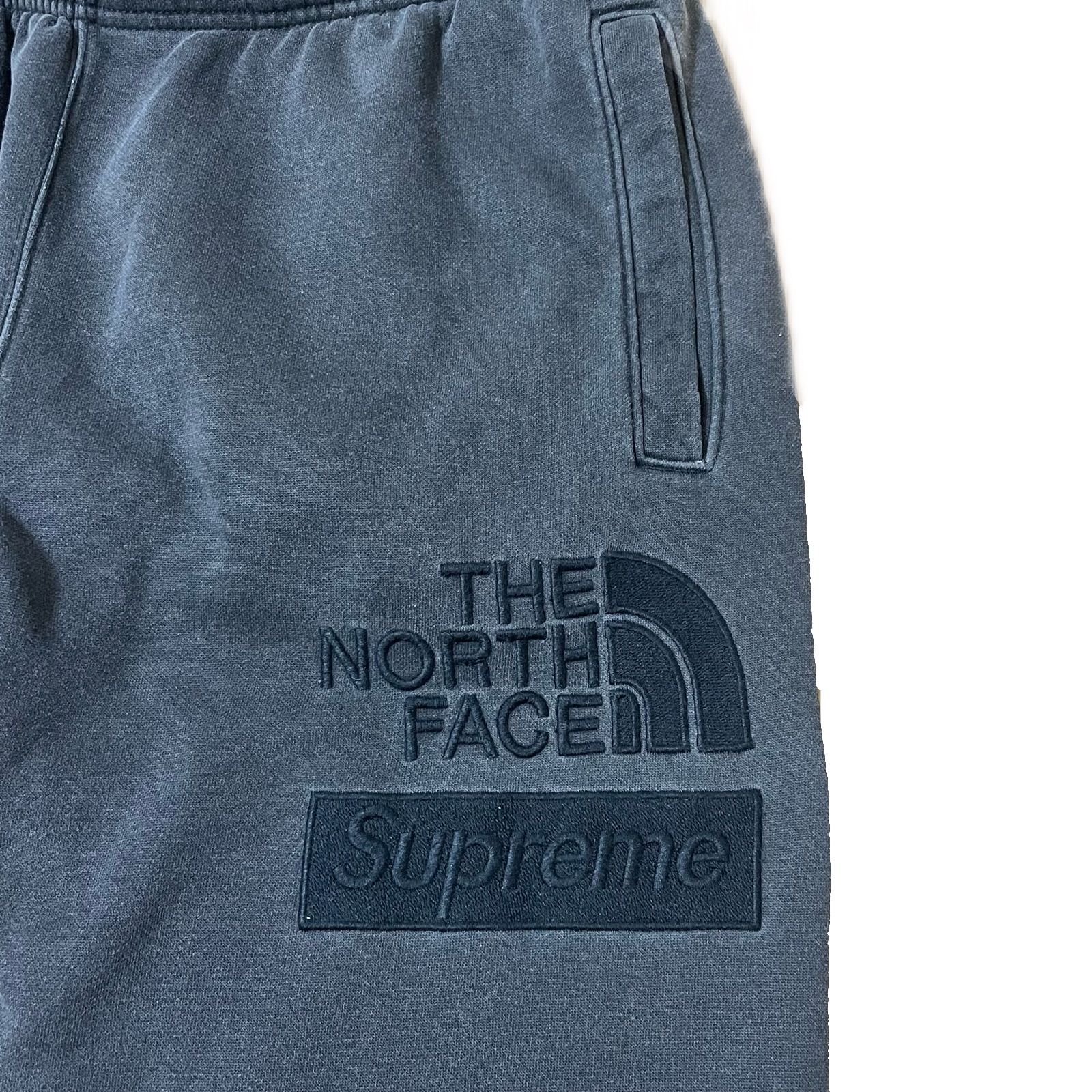 Supreme × The North Face / Pigment Printed Sweatpant - メルカリ