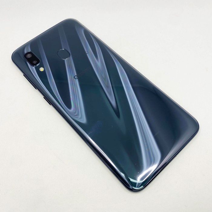 SAMSUNG Galaxy A30 本体 有機EL SIMフリー - メルカリ