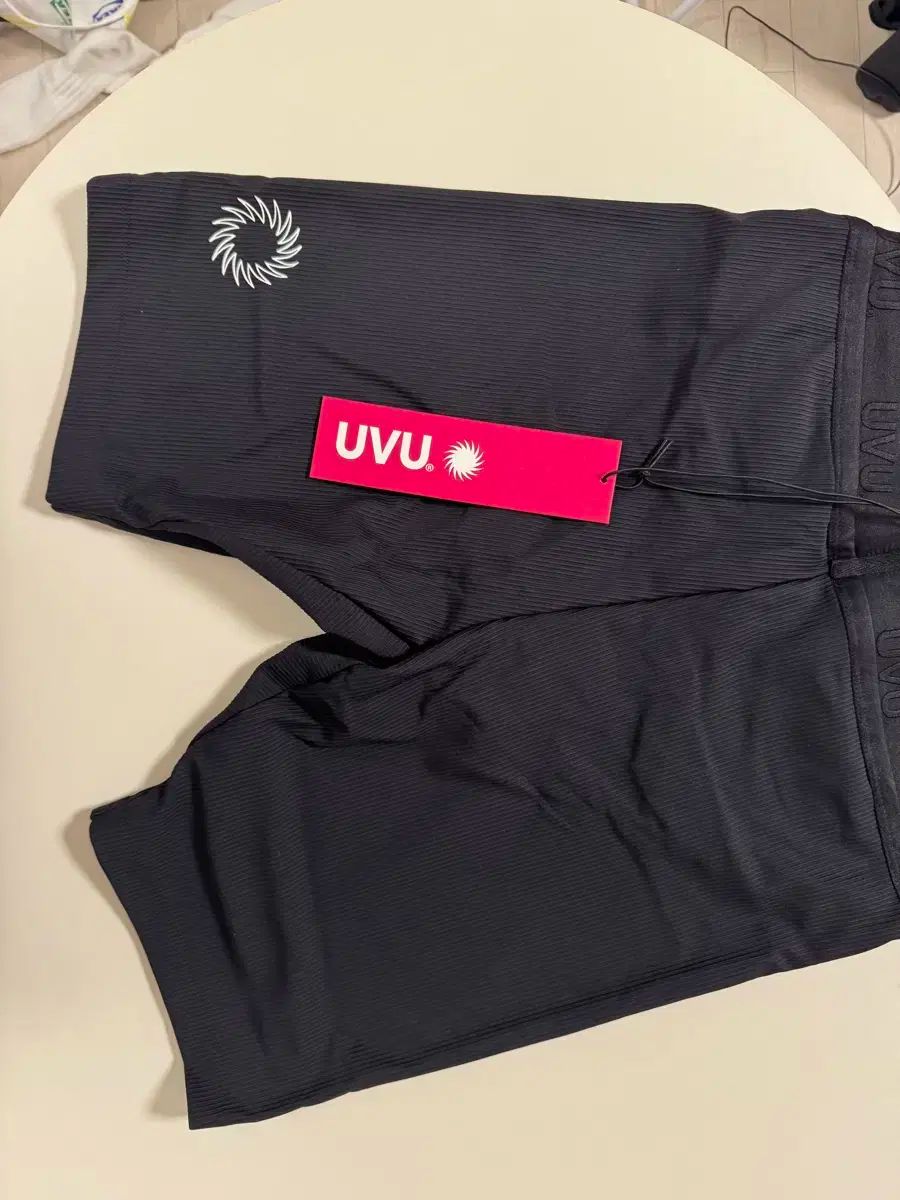 XL UVU ハーフ タイツ ブラック