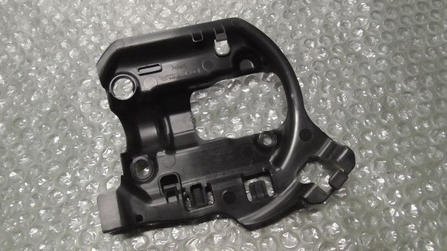 ダックス125　JB04-1006xxx　の　フューエルポンプカバー:#1713513065