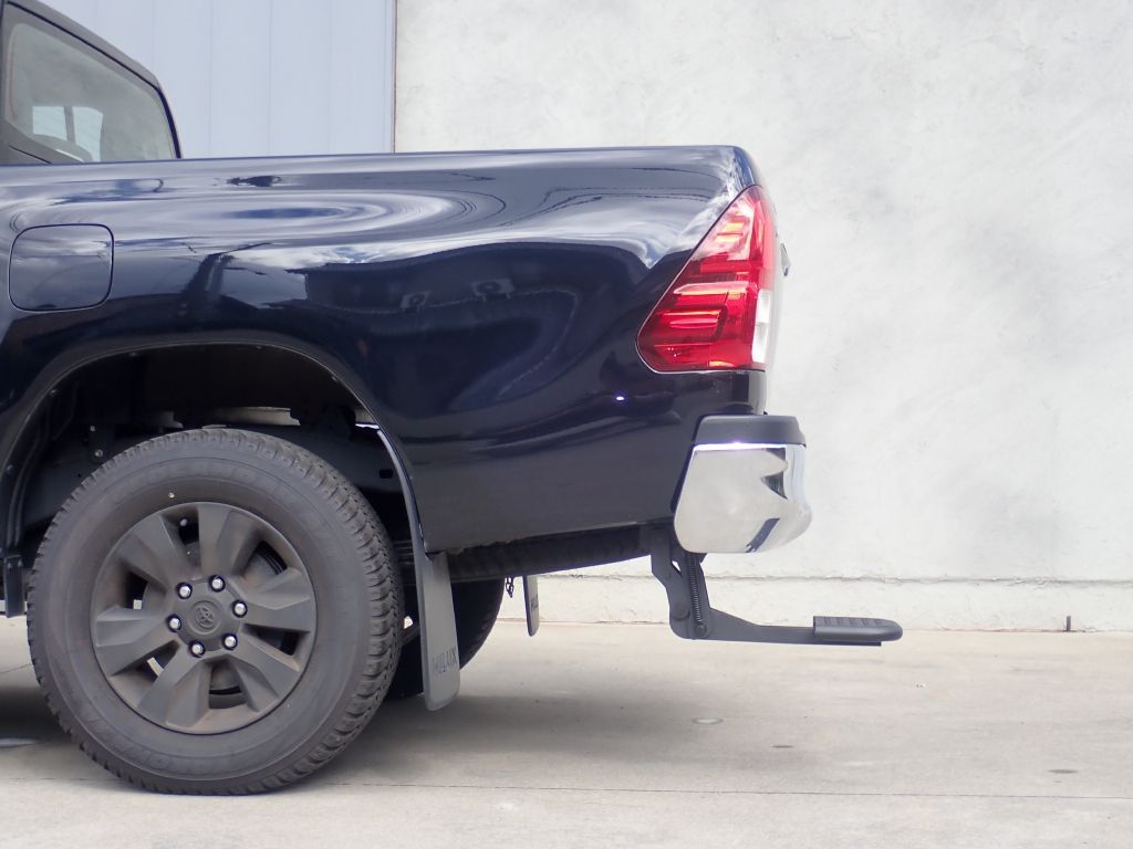 ハイラックス　hilux gun125 リアステップ　荷台　ピックアップトラック ハイラックス GUN125 前期 後期 テールゲート アシストキット