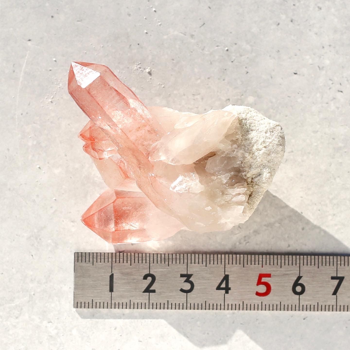 ディープピンクレムリアンシード ディアマンティーナ産 天然石 水晶 