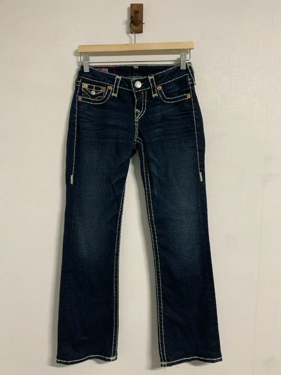 レコード芸術 昭和38年(1963年)12冊揃い 音楽之友社 レコード芸術 昭和38年(1963年)12冊揃い 音楽之友社