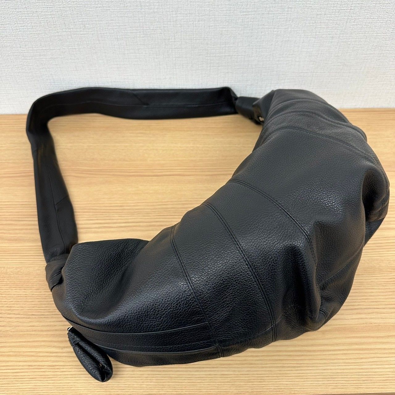 ♪ LEMAIRE ルメール BG0000 LL018-BK999 LARGE CROISSANT BAG 
