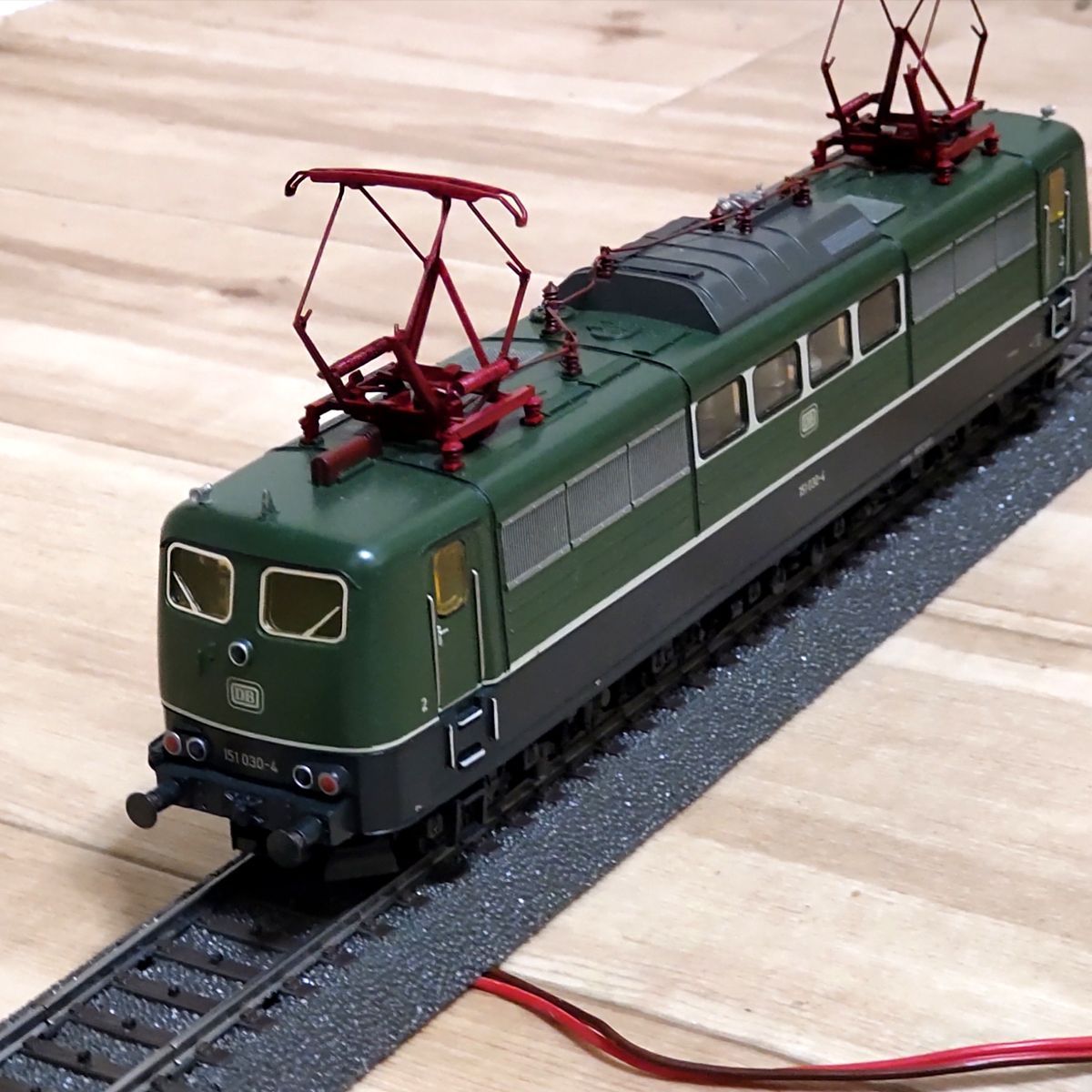 メルクリン BR151 37431 & 4131 客車4両セット HOゲージ メルクリン BR151 37431 & 4131 客車4両セット HOゲージ - メルカリ