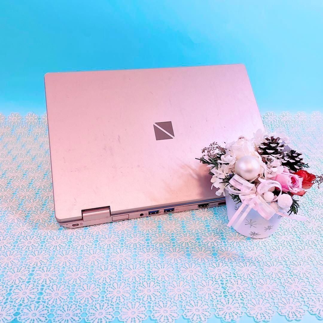 小型軽量❣️薄型ノートパソコン！可愛いピンク✨️快適SSD カメラ付き