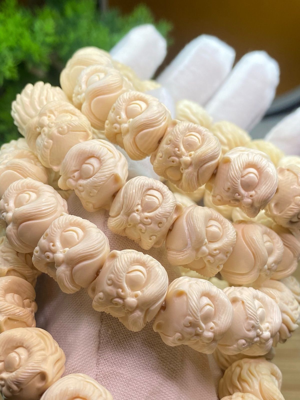 天然マンモス牙美しい手作り彫刻 目覚めるライオン ブレスレット(40G